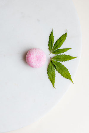 These pleasant smelling Bitty Bitty bath bombs are perfect for a relaxing foot bath after a long day.  Try a couple in a large tub for a relaxing bath.  15 mg CBD each mini bomb 