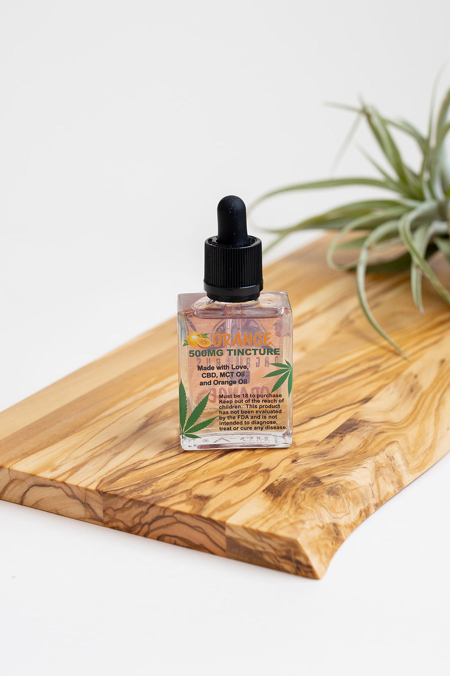 THC free tinctures made with 99.9% pure CBD isolate